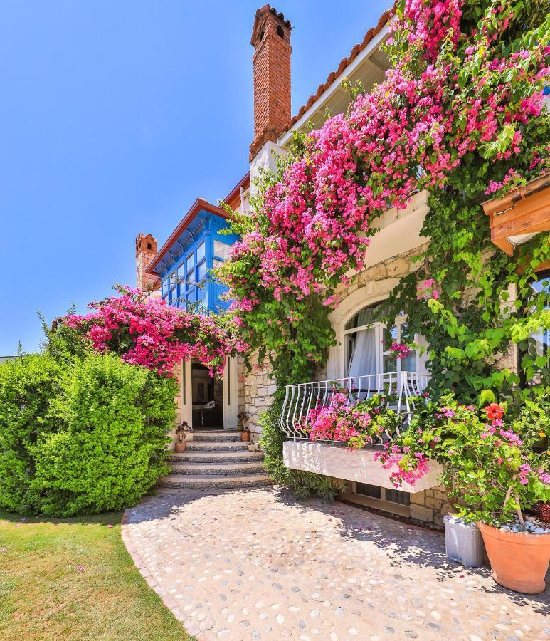Cumbali Konak Hotel (Adults Only) Alacati Exterior photo