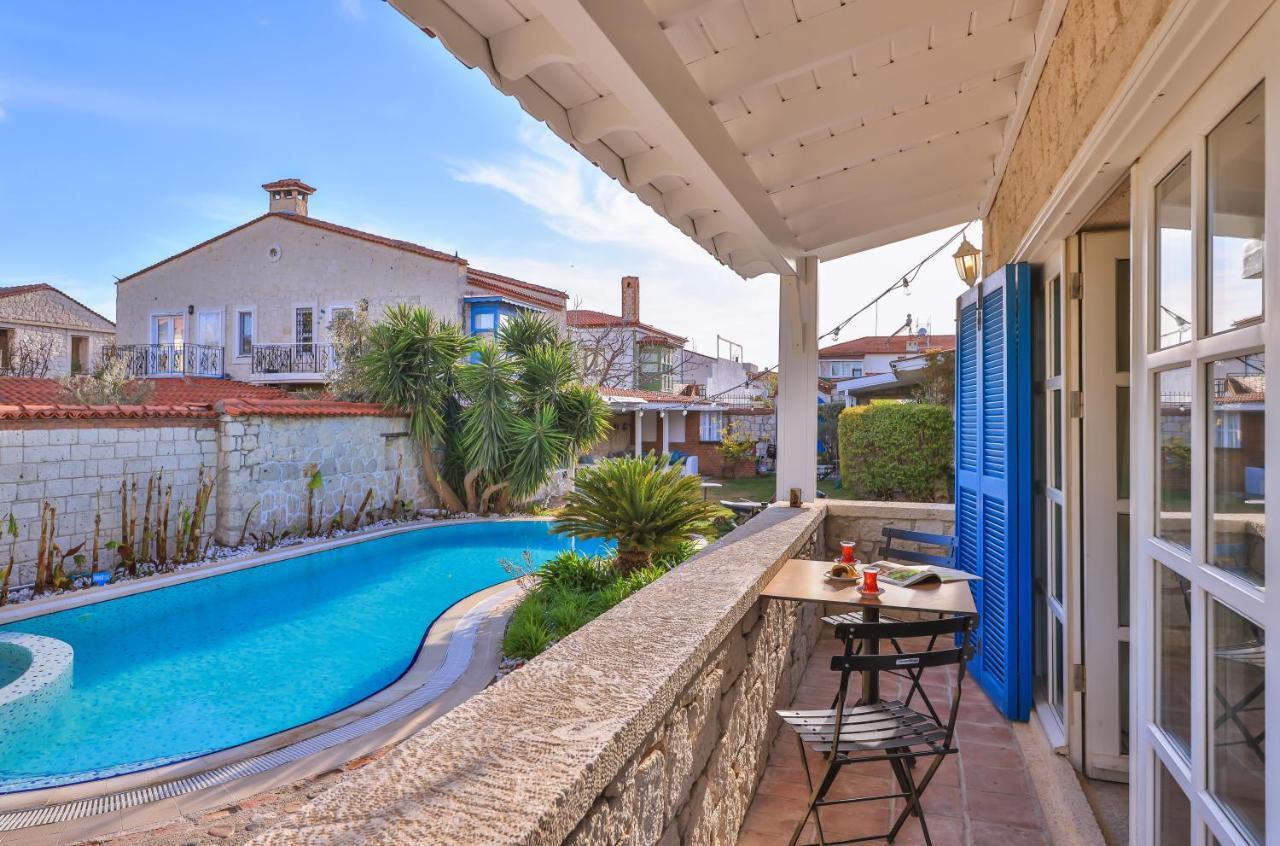Cumbali Konak Hotel (Adults Only) Alacati Exterior photo