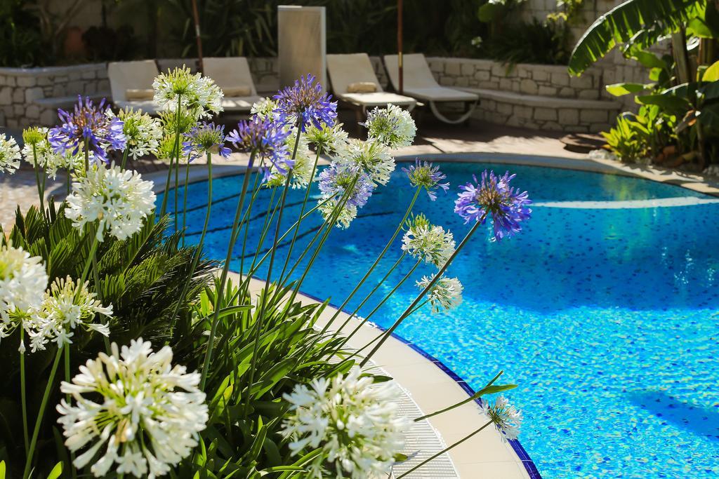 Cumbali Konak Hotel (Adults Only) Alacati Exterior photo