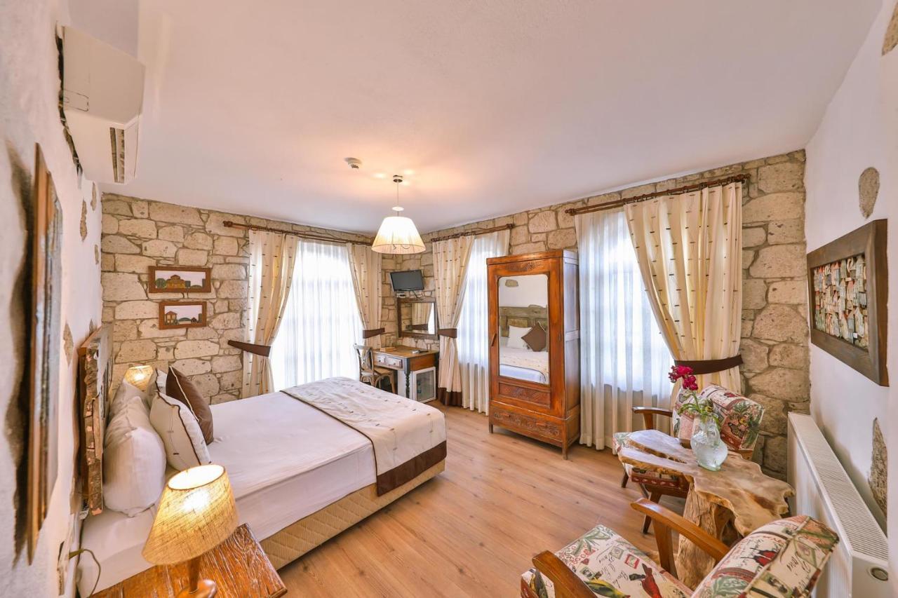 Cumbali Konak Hotel (Adults Only) Alacati Exterior photo